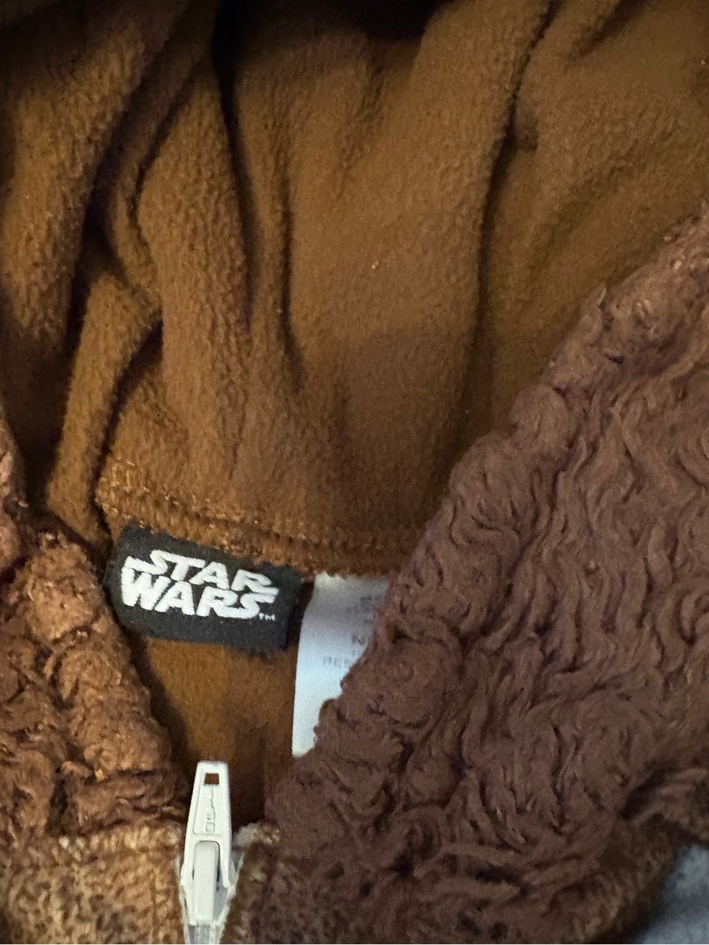 Star Wars Brown Chewbacca Hooded One-Piece Bodysuit PJ’s or Easy Costume - Picture 2 of 3